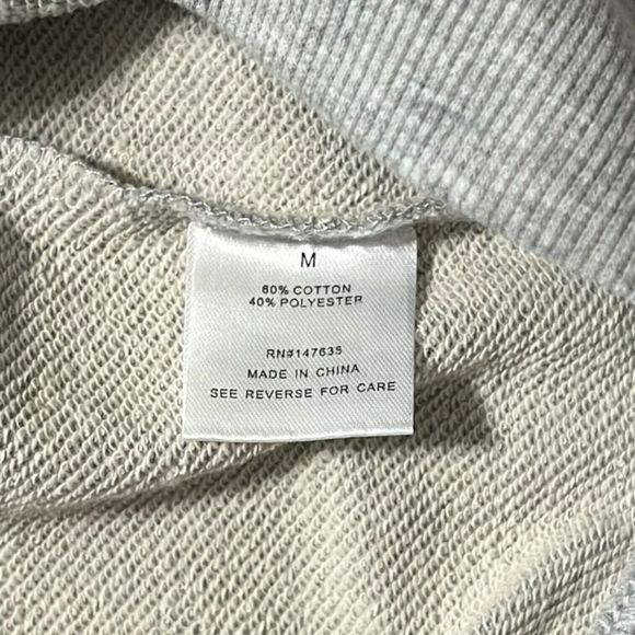 Romeo + Juliet Couture Sweatshirt Women's‎ Size Medium Gray Ruffle Crew Neck - Picture 5 of 6